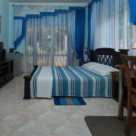 Seybreeze Villa Anse Royale Eksteriør bilde